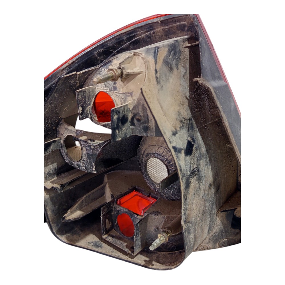 Lanterna traseira lado direito Ford Fiesta 2005 a 2010 6