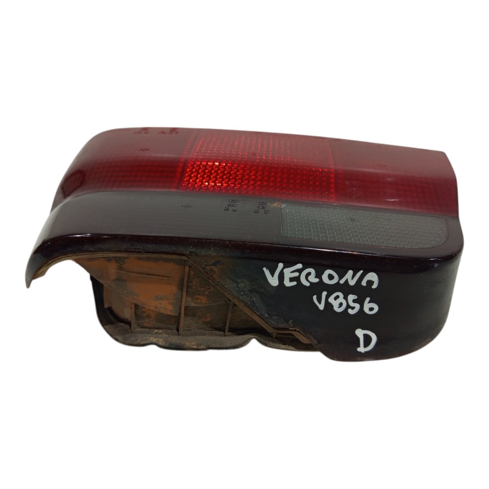 Lanterna Traseira Direita Ford Verona 1993 1994 1995 1996 Direito/passageiro Vermelho 4