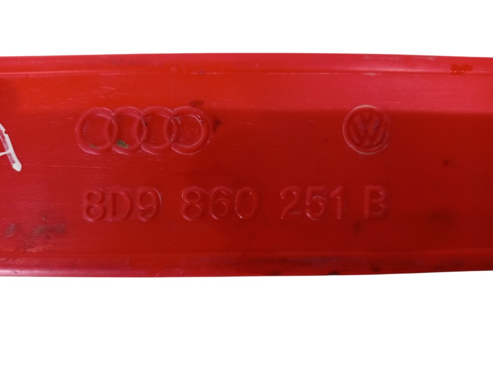 Triângulo Sinalizador Audi A3 2001 2002 2003 2004 A 2006 7