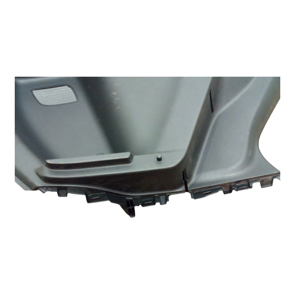 Forro Lateral Porta Malas Chevrolet Tracker 2021 4