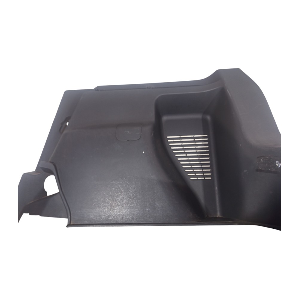 Forro Direito Porta Malas Nissan Livina At 1.8 16v 2009 A 13 1