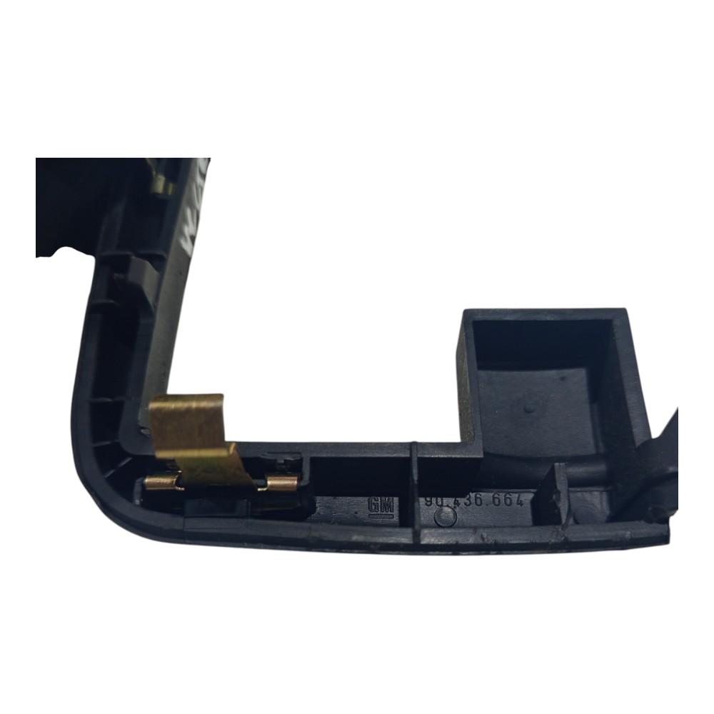 Moldura Rádio Botão Pisca Alerta Painel Gm Vectra 97 A 2005 Preto 7
