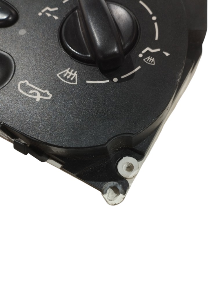 Comando Ar Condicionado Peugeot 206 207 2001 A 2010 Detalhe 3