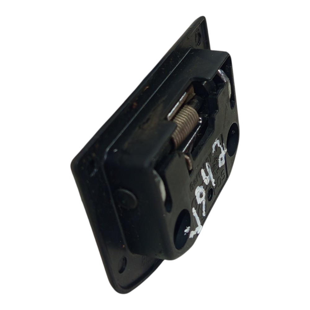 Gancho Amarração Porta Malas Audi A3 1.8 2006 A 2013 3