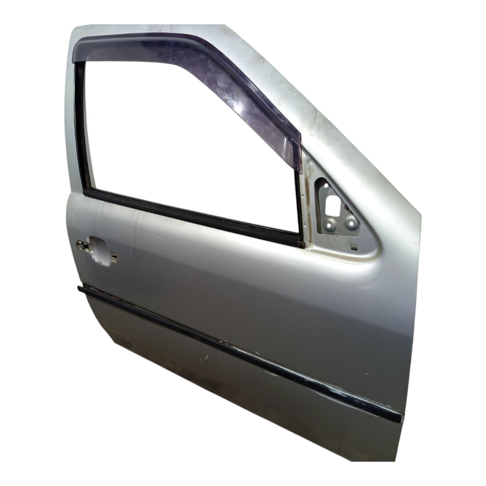 Porta Dianteira Ld C/detalhes Volkswagen Gol G3 2000 A 2005 Dianteira Direito Prateado 5