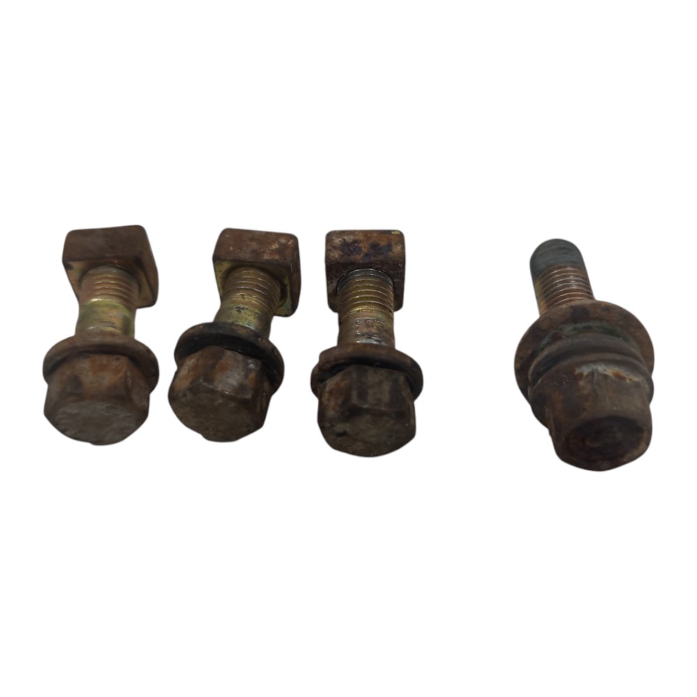 Kit Agregado Quatro Parafusos Cardan Kia Besta 1992 A 1998 1