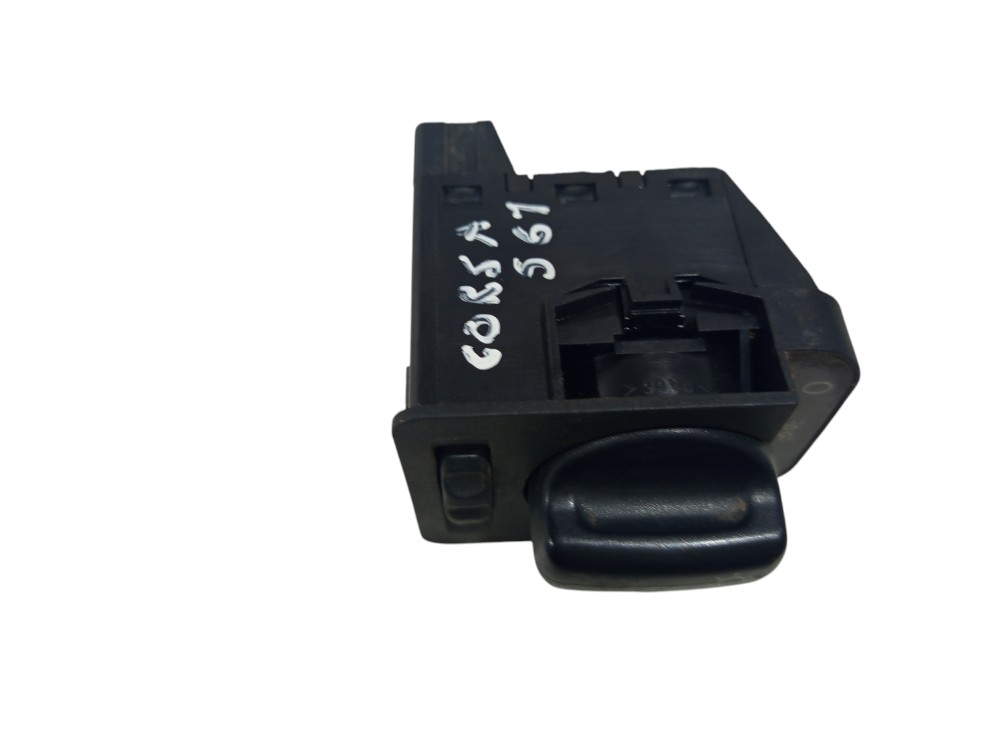 Botão Luz Farol Gm Corsa 1995 1996 A 2004 3