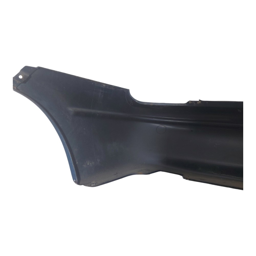Para-choque Tras Chevrolet Corsa Sedan 1996 A 2002 Detalhes 5