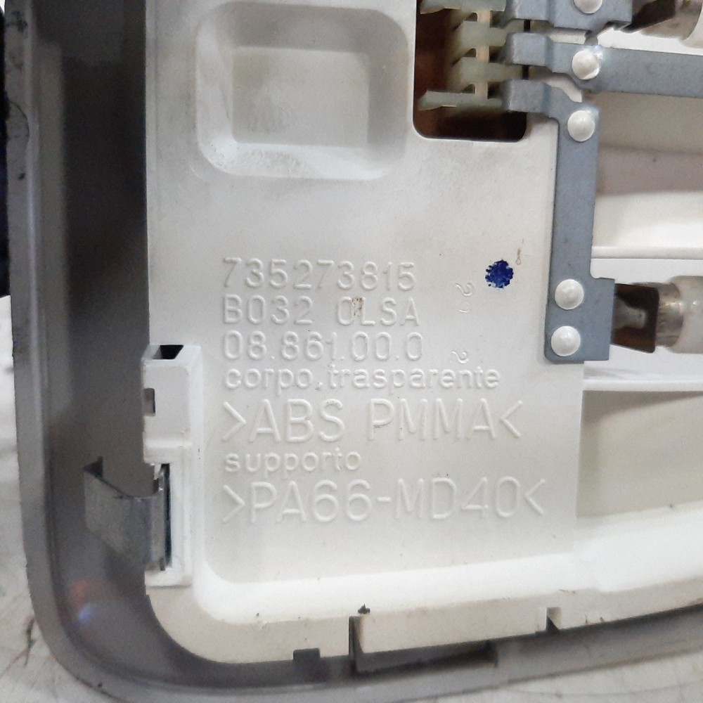 Luz Teto Cortesia Dianteiro Fiat Stilo 2003 2004 2005 A 2011 6