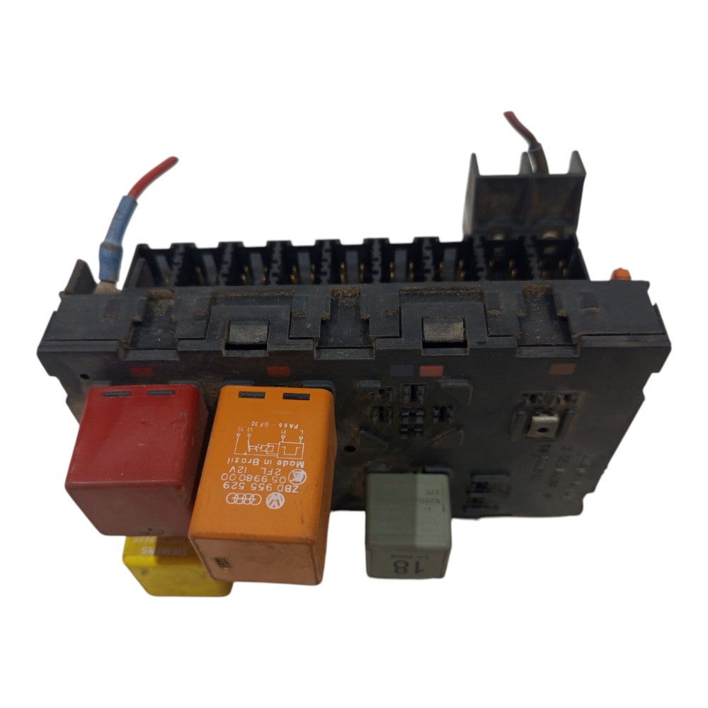 Caixa Fusíveis Relê Vw Parati Gol G2 G3 1995 96 97 98 A 2005 3