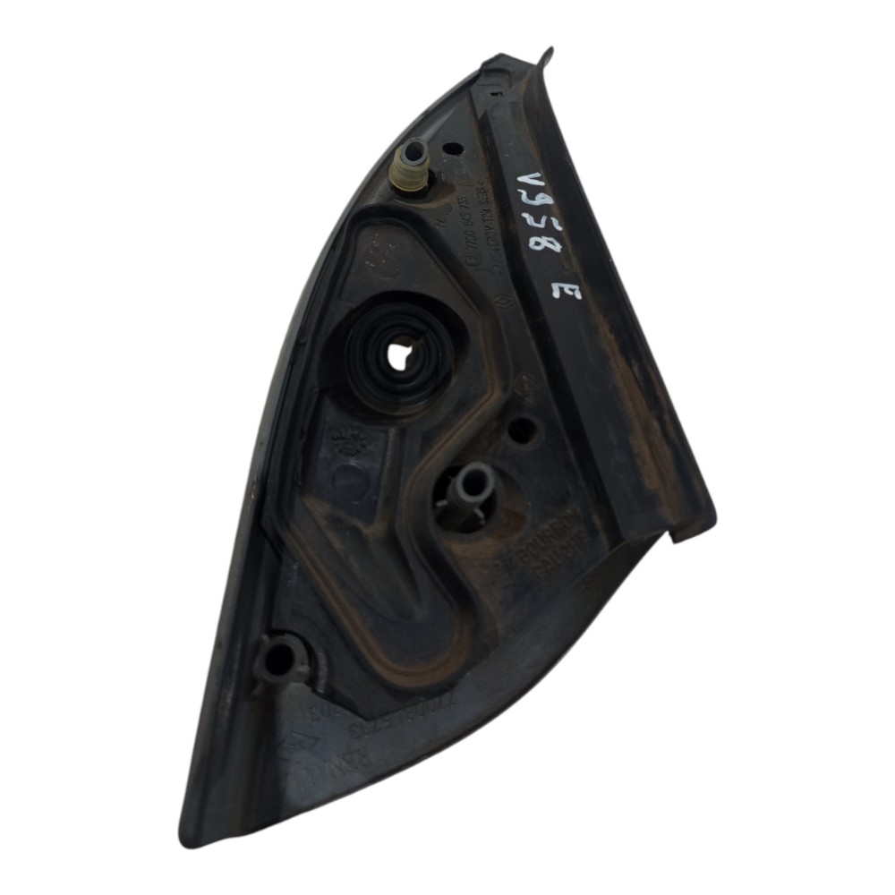 Acabamento Interno Retrovisor Esquerd Renault Clio 2006 A 12 5