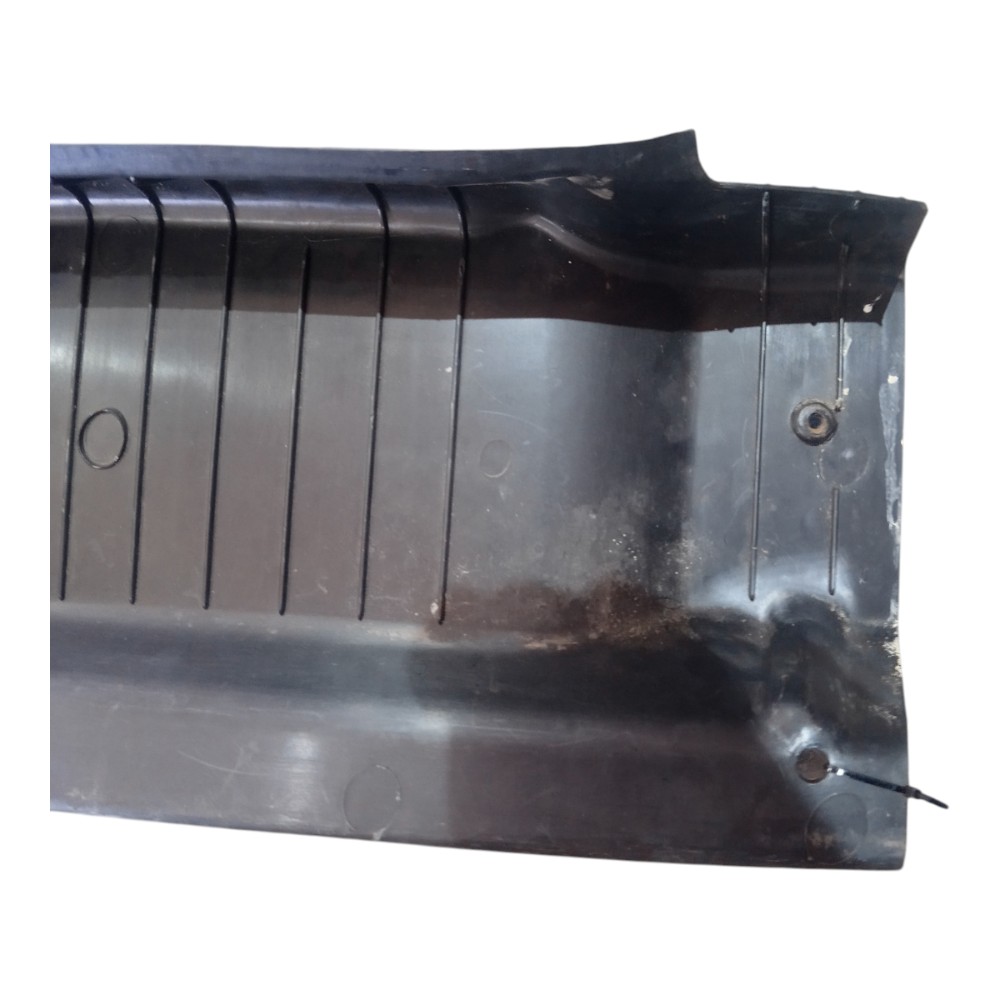 Acabamento Soleira Moldura Porta Malas Gm Corsa 1998 A 2002 Preto 7