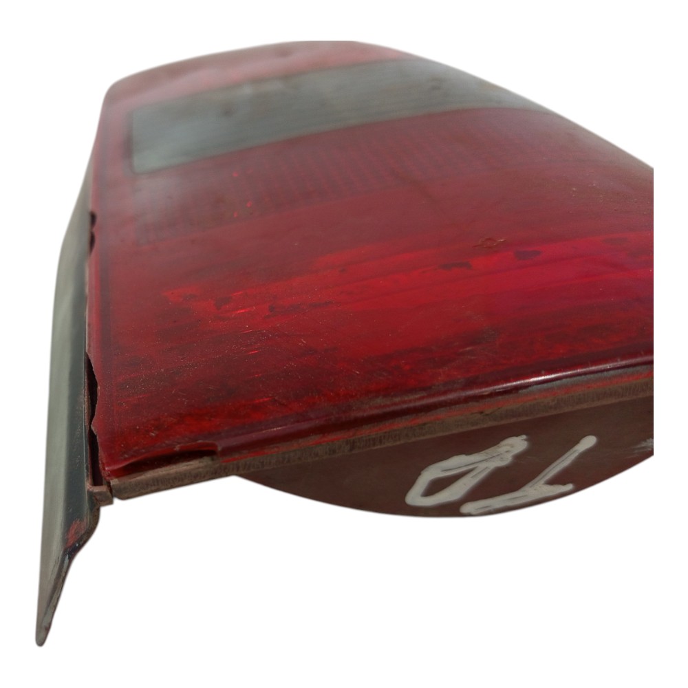 Lanterna Direita Volkswagen Parati G3 99 2000 A 2005 Avaria Direito/passageiro Vermelho 6