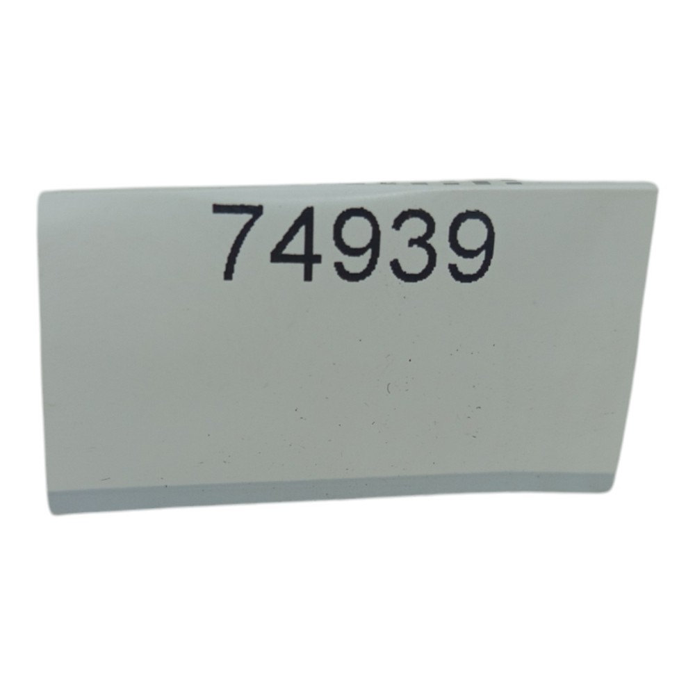 Moldura Externa Porta Traseira Direita Hyundai I30 2013 2017 5