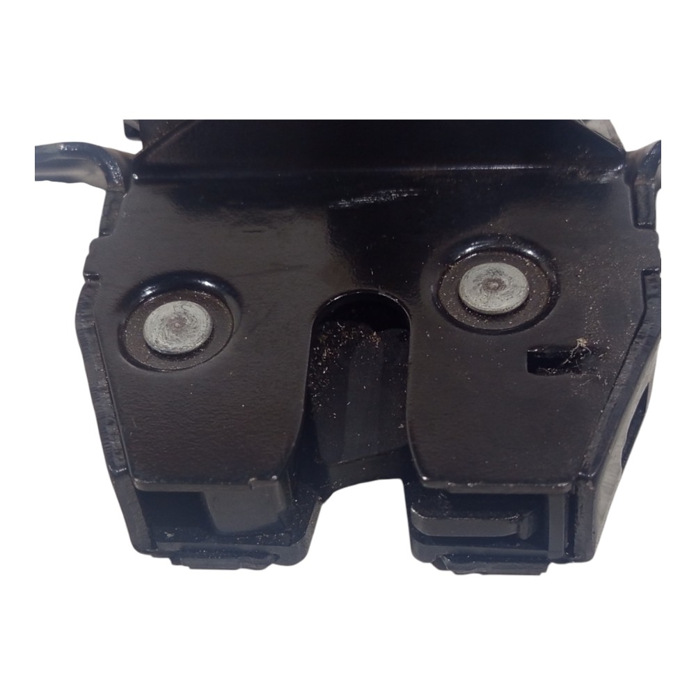 Fechadura Porta Malas Chevrolet Gm Tracker Ltz 2020 A 2024 4