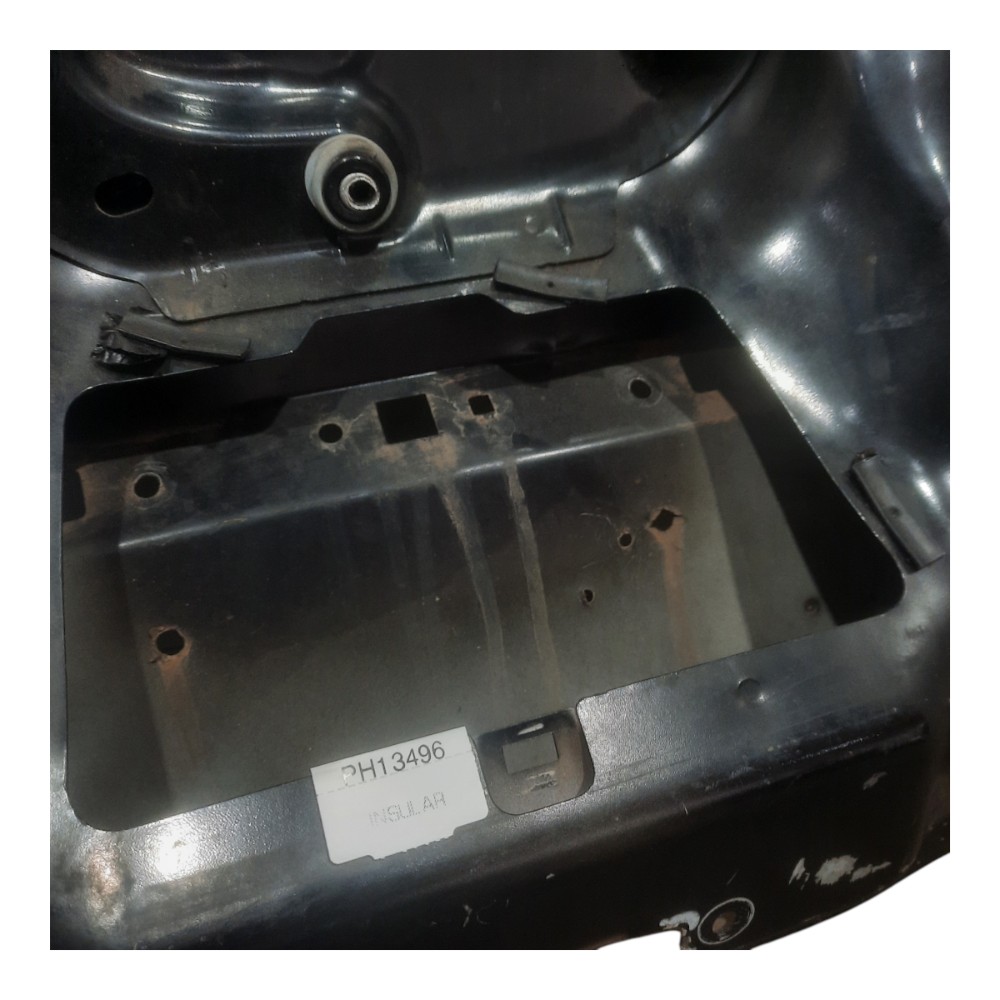 Tampa Traseira Mala Citroen C3 2004 2005 A 2012 Detalhes 10