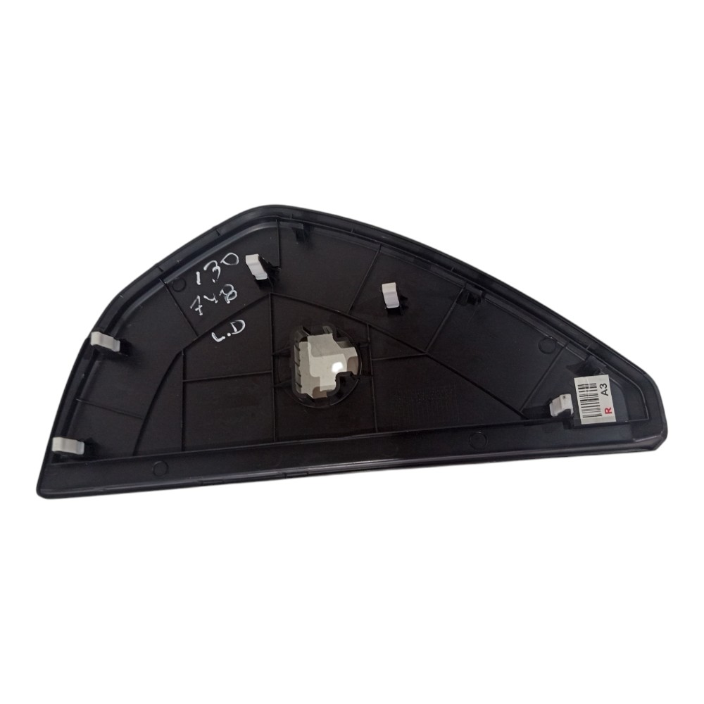 Acabamento Painel Lateral Direito Hyundai I30 2013 A 2016 2