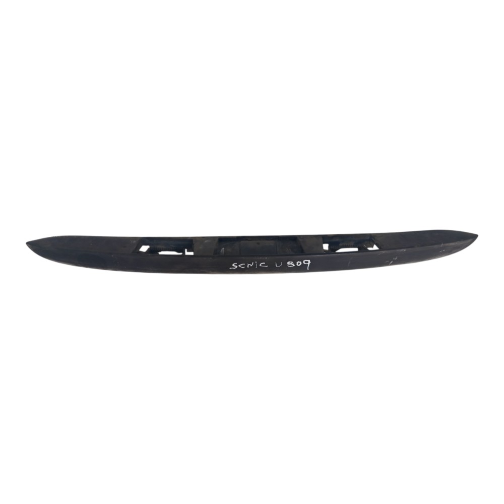 Moldura Friso Tampa Traseira Renault Scenic 1999 A 2010 7