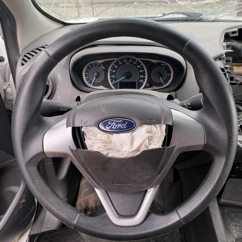 Peças Ford Ka SE 1.0 3cc 12v TiCVT 85cv 2015 8