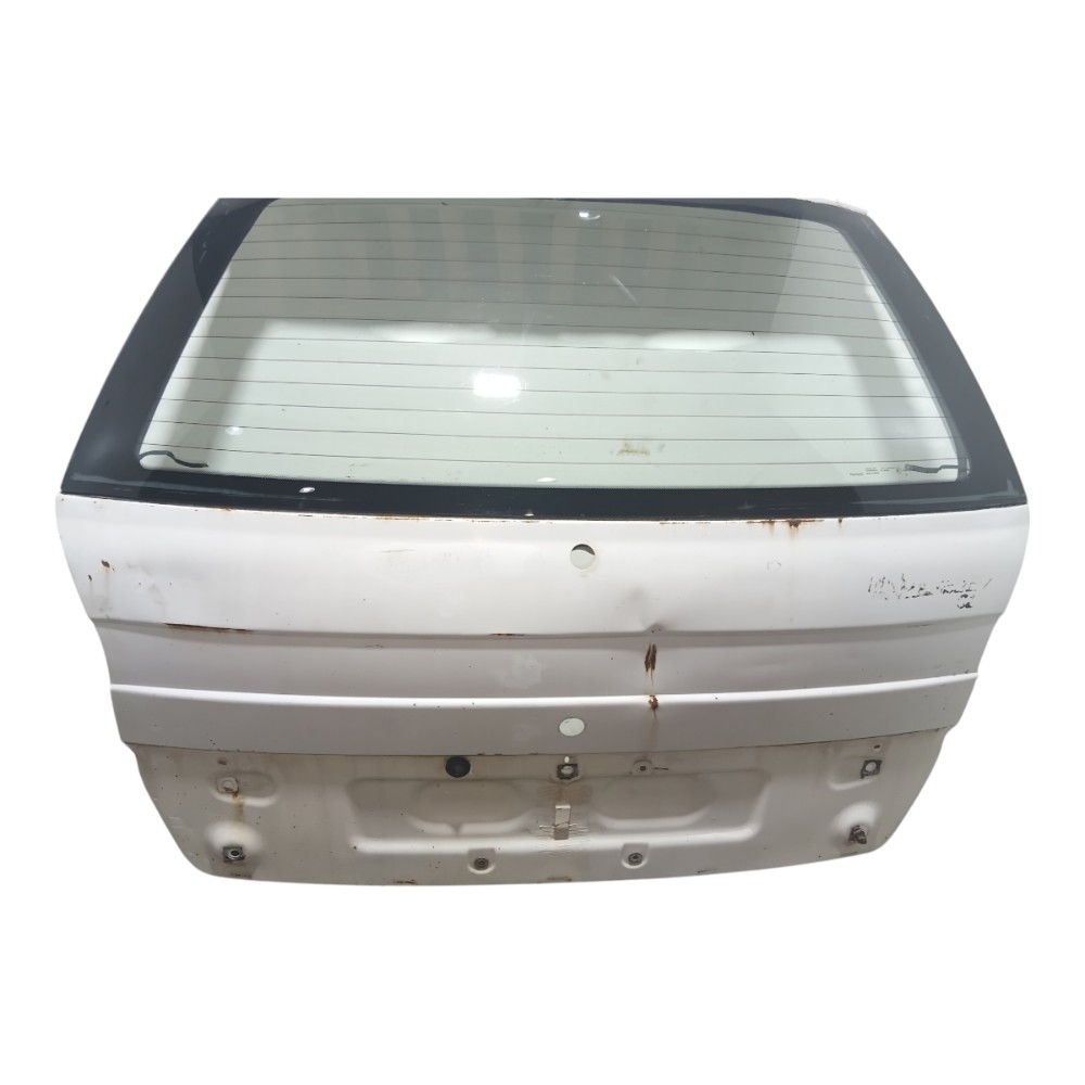 Tampa porta malas fiat palio weekend stile  1997 a 2000 4