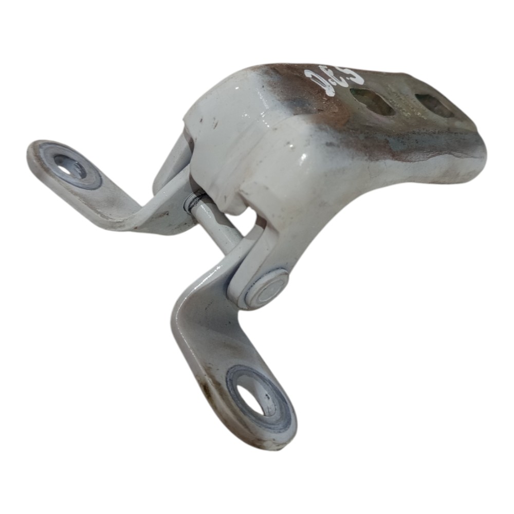 Dobradiça Porta Dianteira Esquerda Gm Sonic 2012 A 2014 3