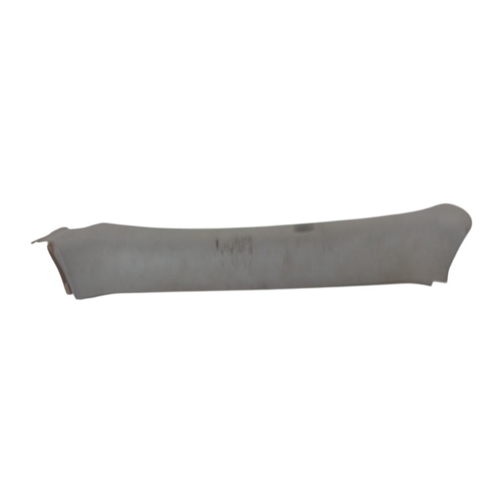 Moldura Coluna Traseira Direita Mitsubishi Pajero Tr4 05 A15 5