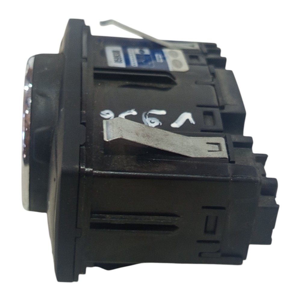 Botão Farol Milha Porta Malas Ford Ka 2014 A 2021 2