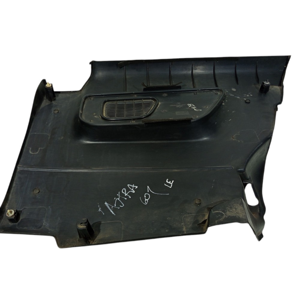 Forro Lateral Esquerdo Com Detalhe Chevrolet Astra 1999-2011 7
