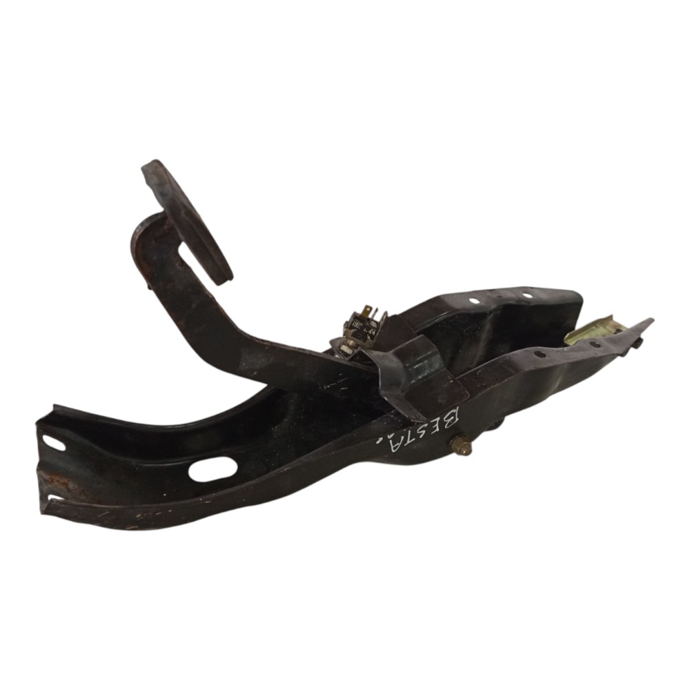 Suporte Pedaleira Kia Besta 1996 1997 1998 1999 2000 A 2005 3