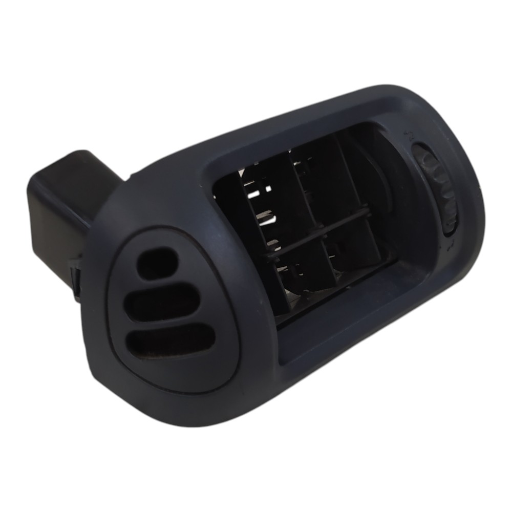 Difusor Ar Lateral Esquerdo Renault Clio 2000 2001 A 2012 4