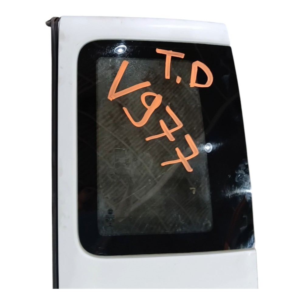 Porta Traseira Direita Fiat Doblo 1.8 16v 2012 A 2015 2