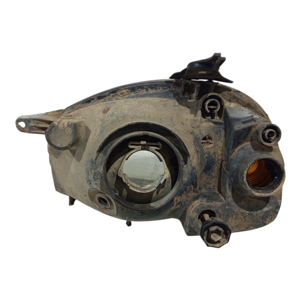 Farol Direito Gm Chevrolet Corsa 1996 1997 98 99 2000 A 2002 Direito/passageiro 4