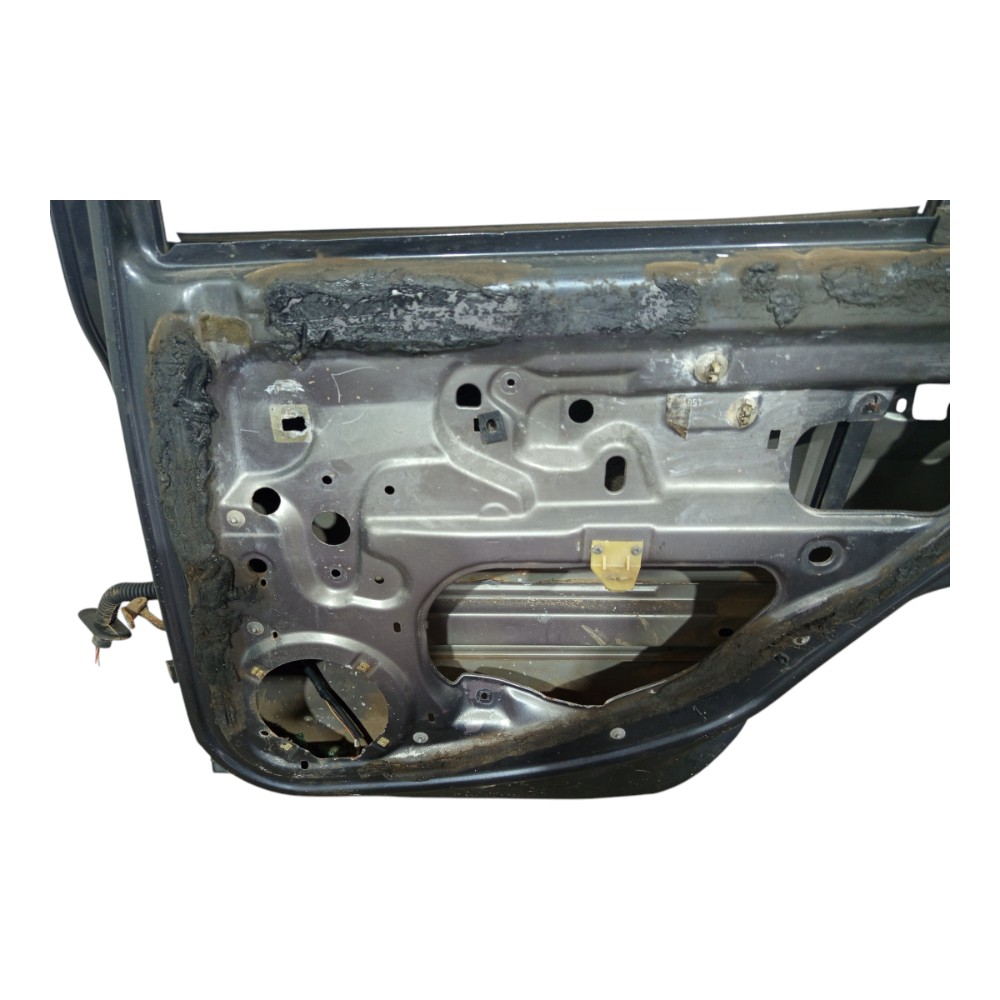 Porta Traseira Direita Renault Clio Rt Sedan 2000 A 2006  Traseira Direita Preto 5
