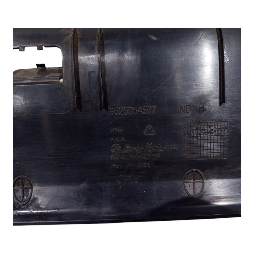 Acabamento Tampa Traseiro Interno Peugeot 206 2000 A 2010 Preto 5