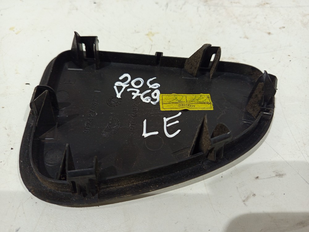 Tampa Painel Lateral Esquerda Peugeot 206 207 2001 A 2008 6
