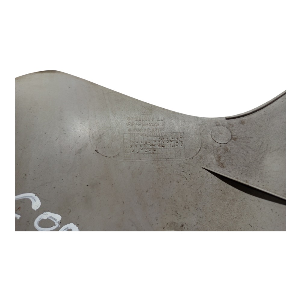 Moldura Traseira Direita Chevrolet Corsa 1994 1995 A 2010 6