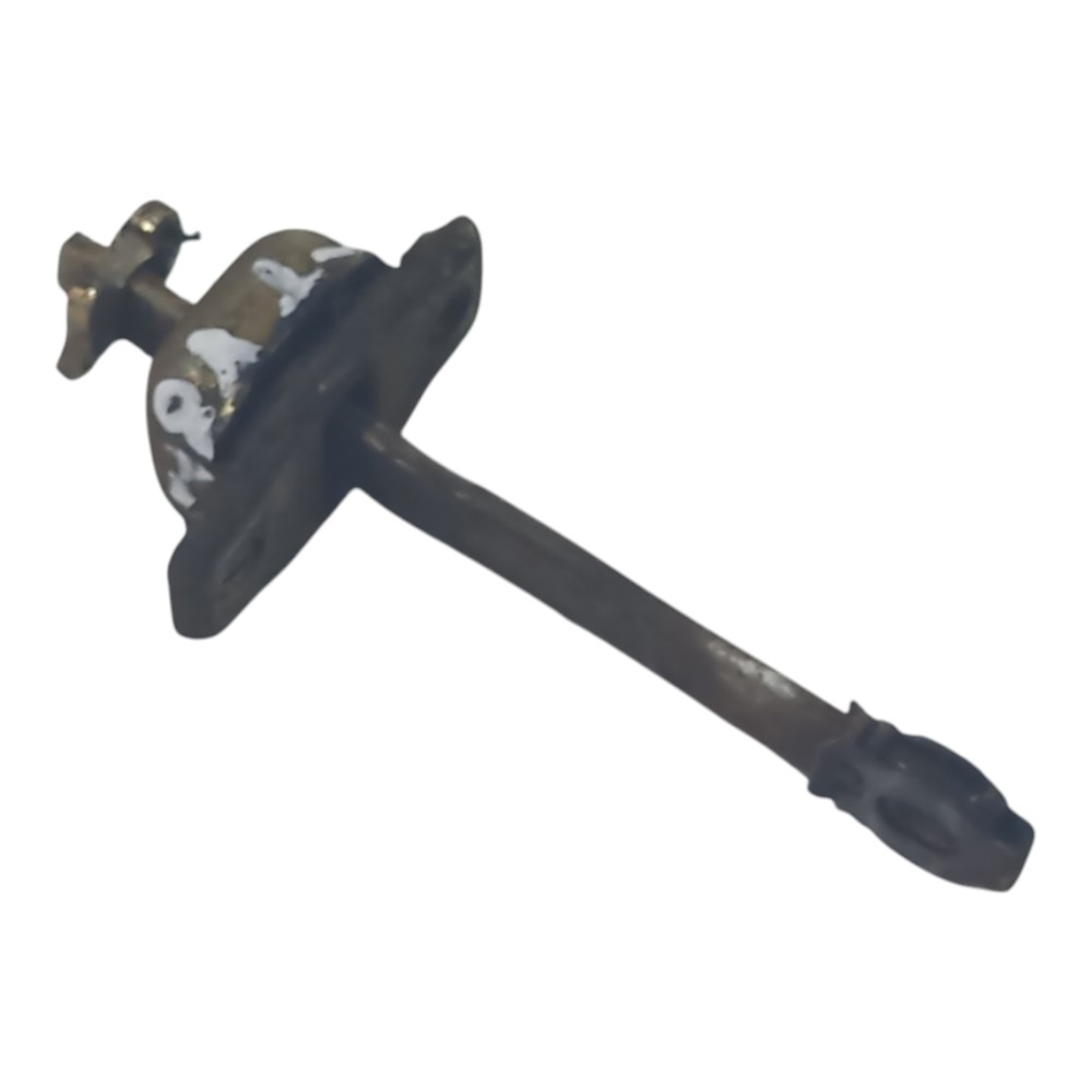 Limitador Porta Traseira Esquerda Vw Passat 1993 1994 A 1997 7