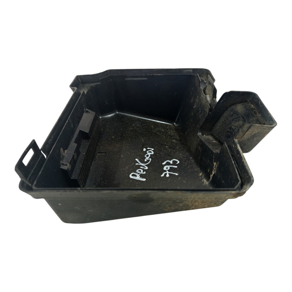 Tampa Caixa Fusiveis Peugeot 206 207 2008 2009 2010 A 2013 7