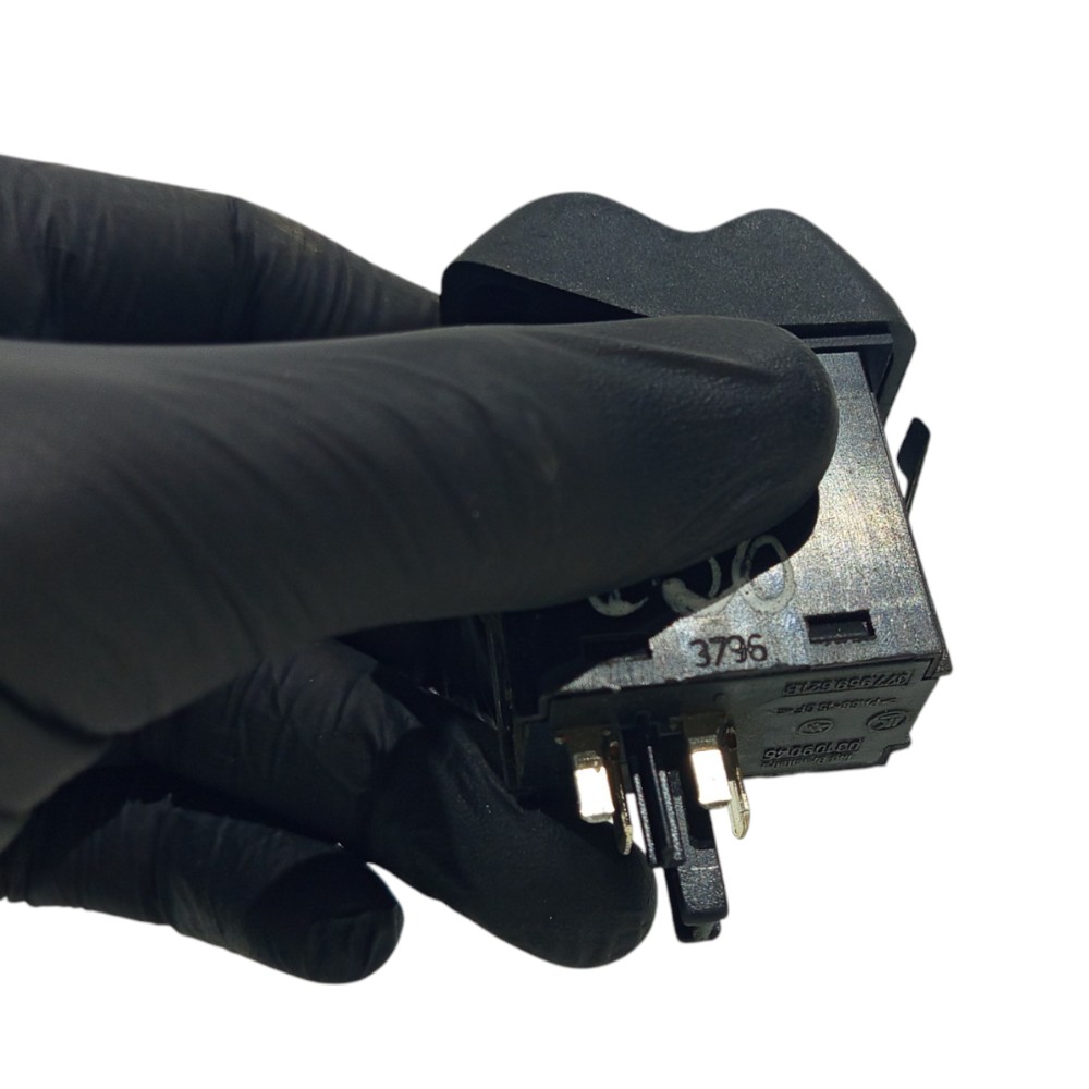 Botão Desembaçador Interruptor Traseiro Para Gol 1994 A 1999 4