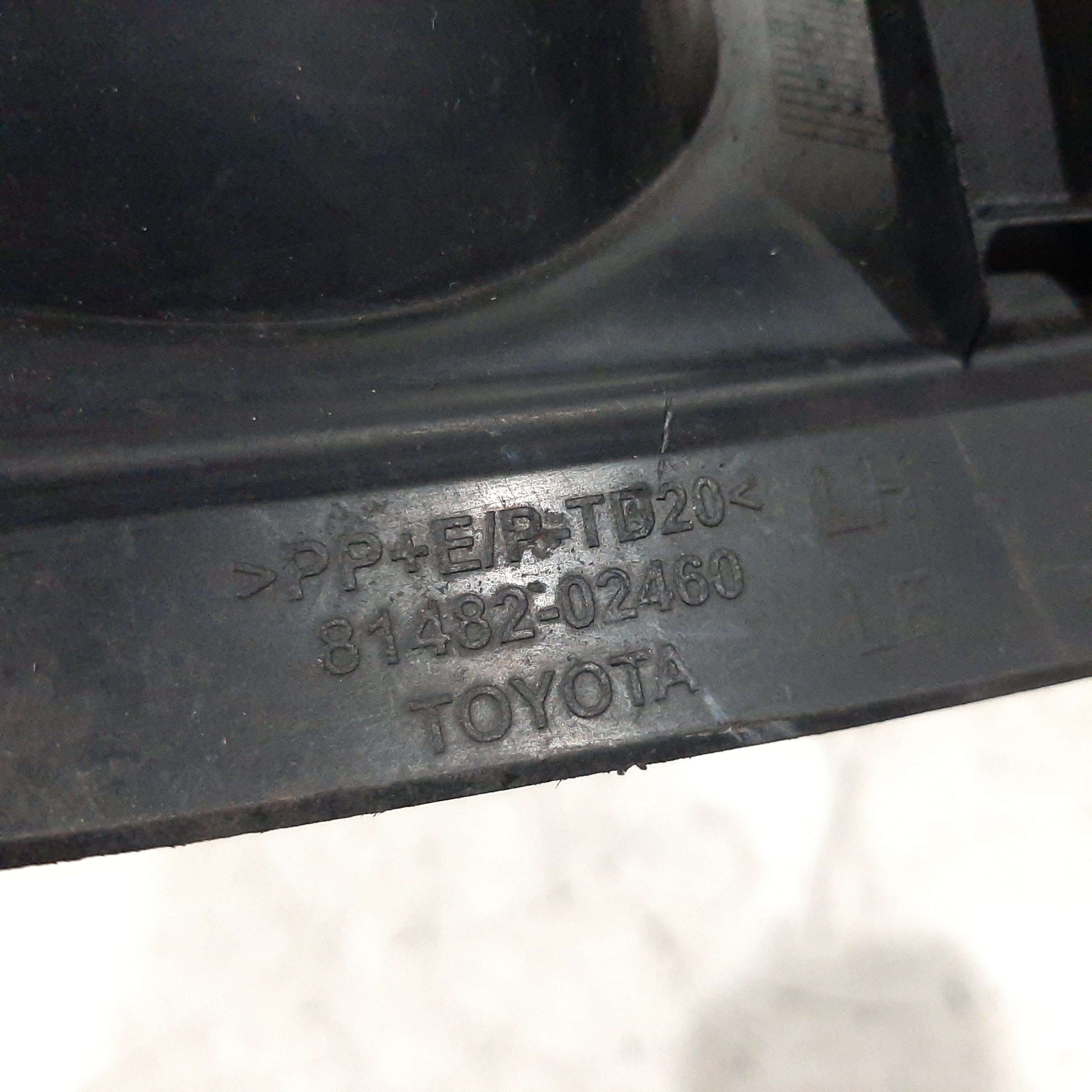 Moldura Farol Milha Esquerdo Corolla 2014 A 2017 Com Avaria 7