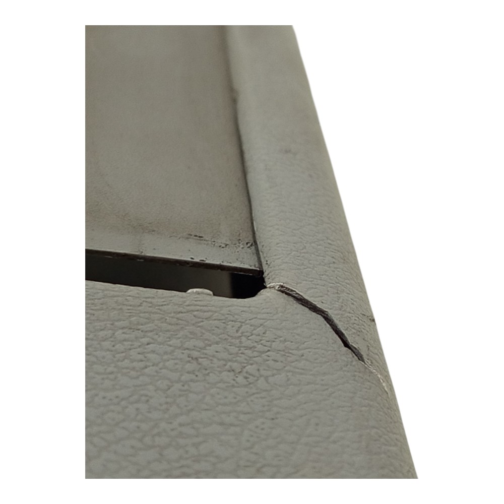 Moldura Coluna Central Direita Ford Fiesta Avaria 95 A 2001 2