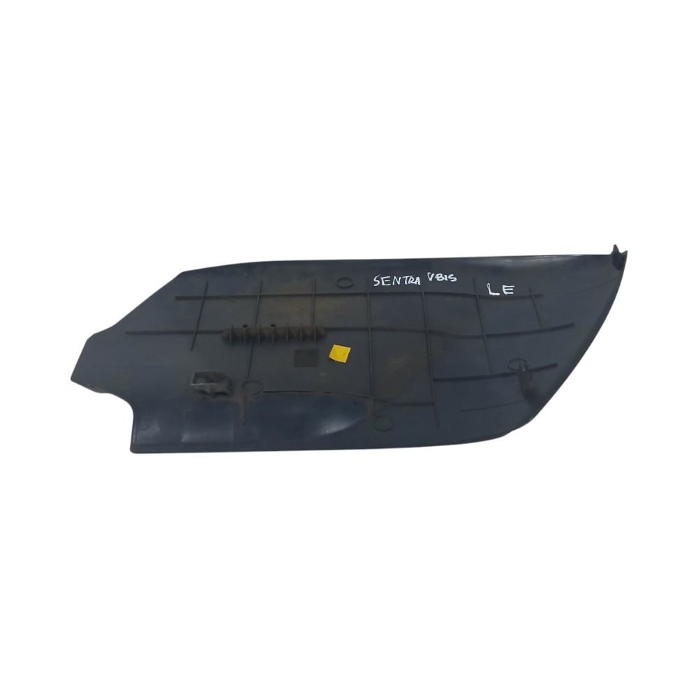 Acabamento Esquerdo Console Nissan Sentra 2007 2008 A 2013 7