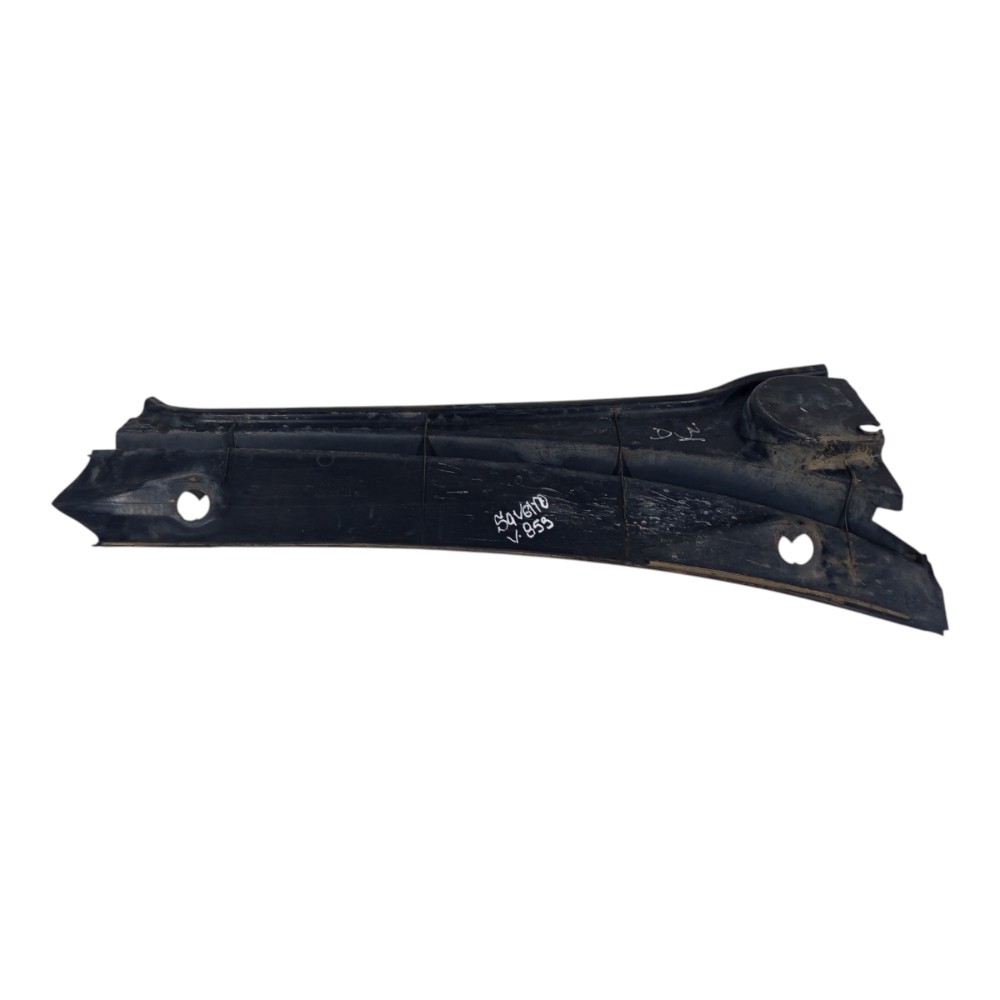 Grade Churrasqueira Parabrisa Direito Vw Saveiro 1995 A 1999 Preto 7