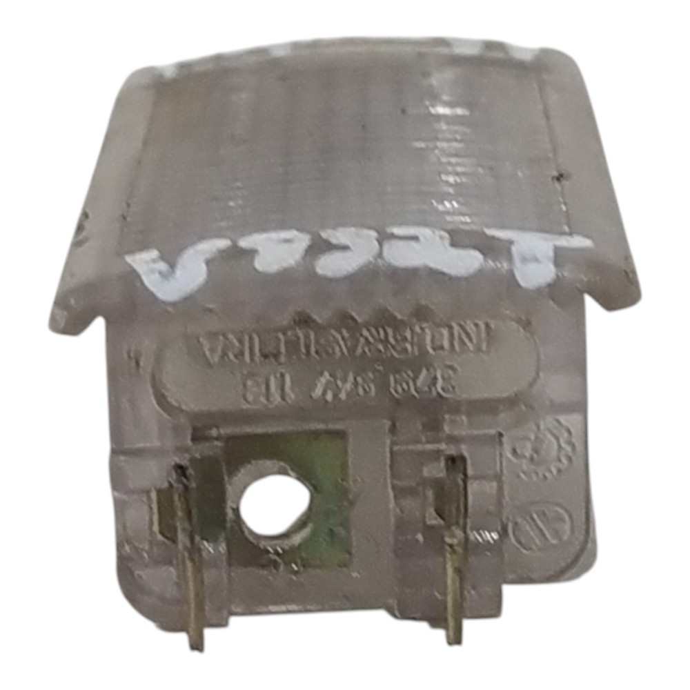 Luz Cortesia Volkswagen Parati 379947113 Original 4