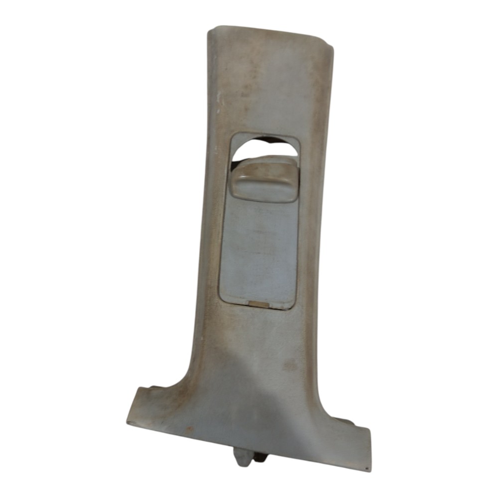 Acabamento Superior Coluna Esquerda Vw Golf 1993 1994 A 1999 Branco 2