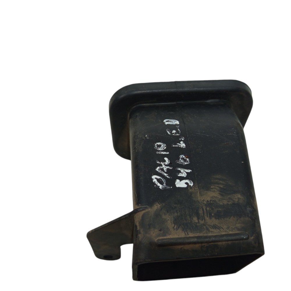 Duto difusor ar palio lado esquerdo fiat palio 1996 a 2002