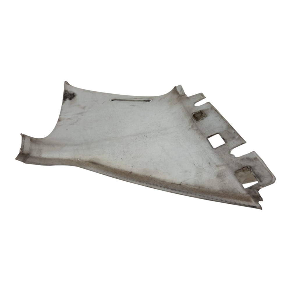 Acabamento Coluna Traseira E Vw Golf 1998 1999 A 2006 7