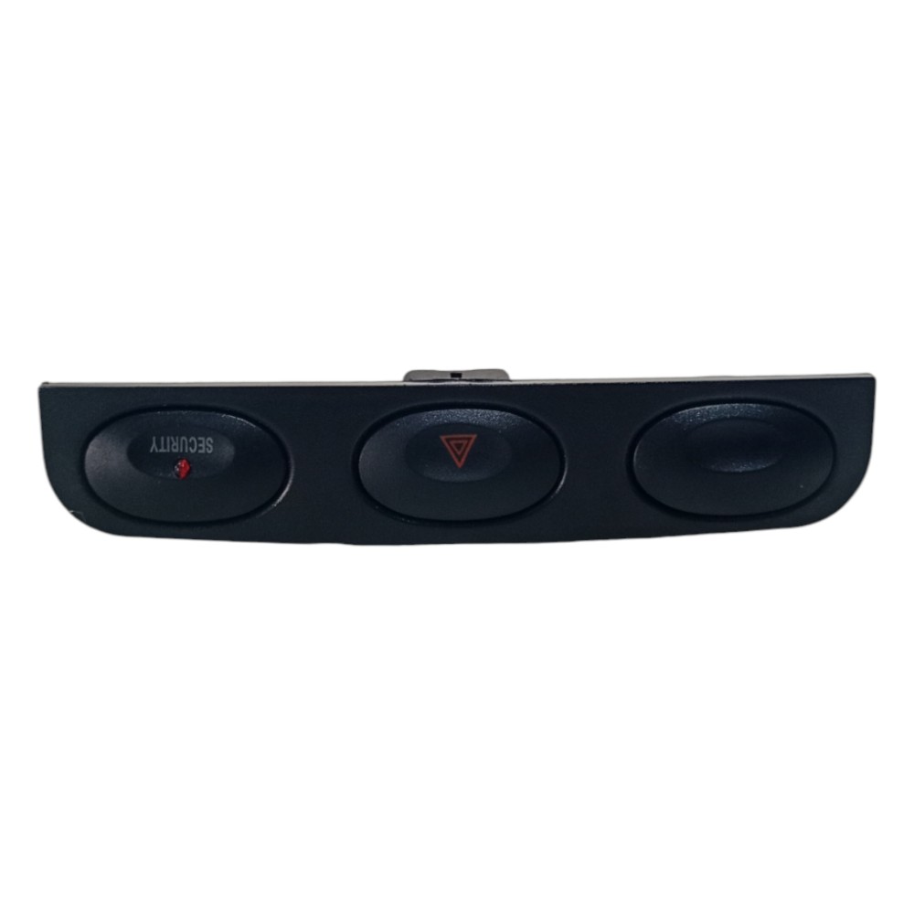 Moldura Botão Alerta Security Chery Qq 2011 A 2014 Preto 1