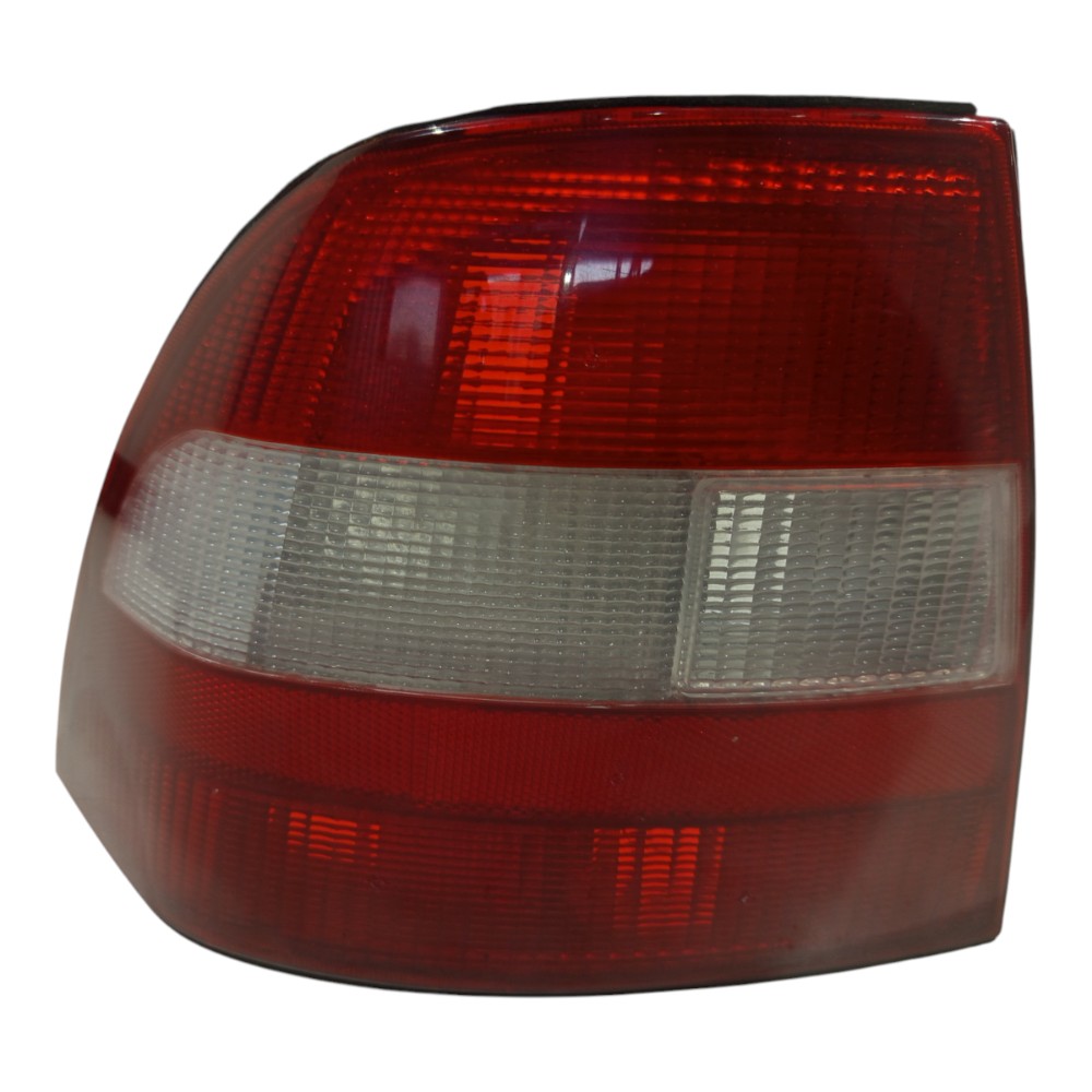 Lanterna Esquerda Gm Vectra 1996 1997 1998 1999 2000 A 2005 Esquerdo/motorista 1