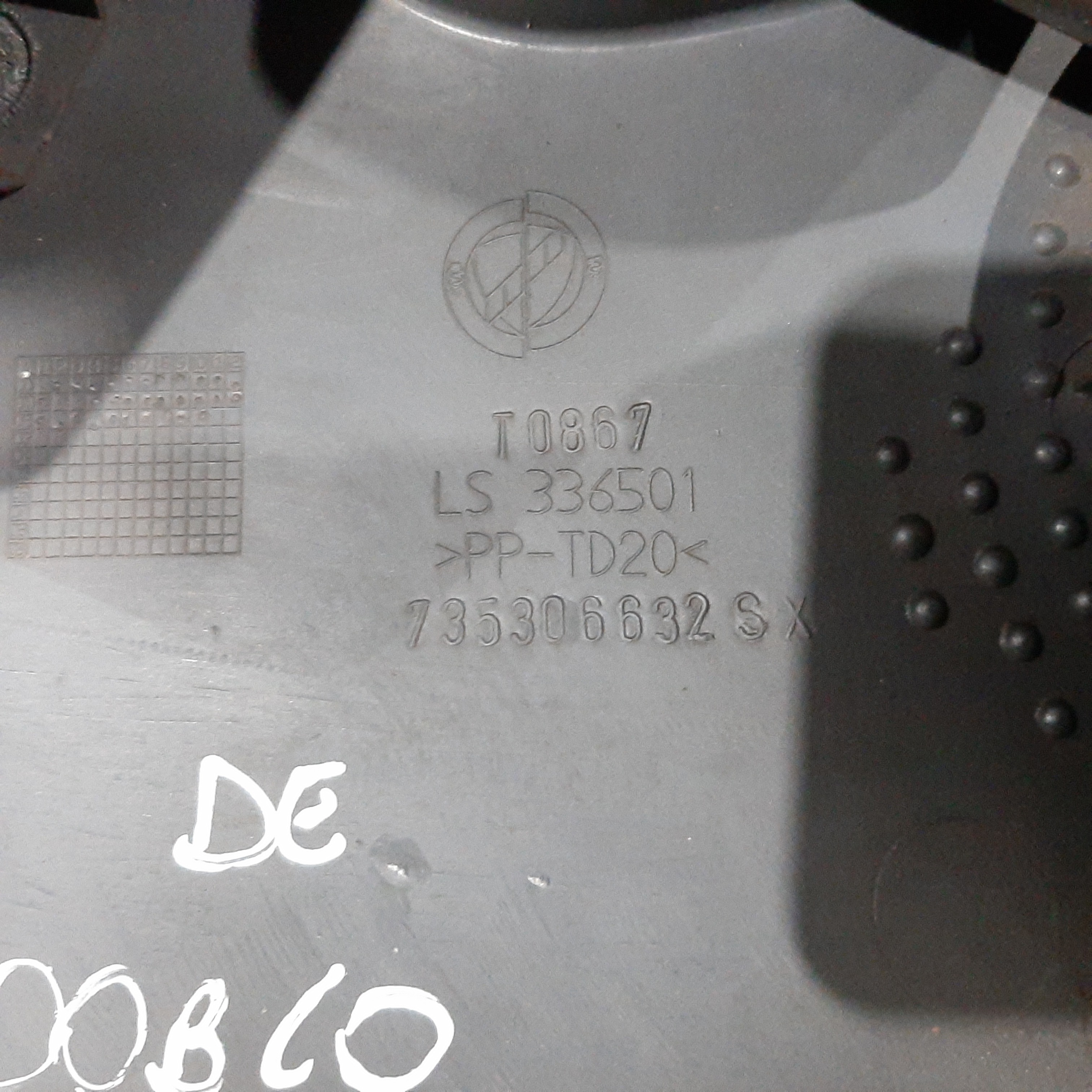 Porta Treco Dianteiro Esquerdo Fiat Doblo 2002 2003 A 2009 7